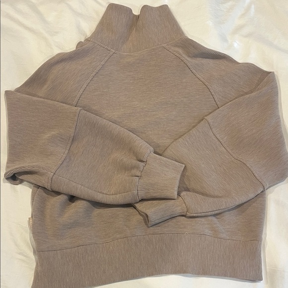 Varley Women's Milano Half Zip size small - Picture 4 of 4